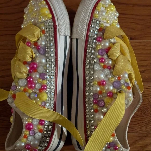 Masha and the Bear Converse, hot Pink Bling/Rhinestones/Pearls Sneakers, size 9